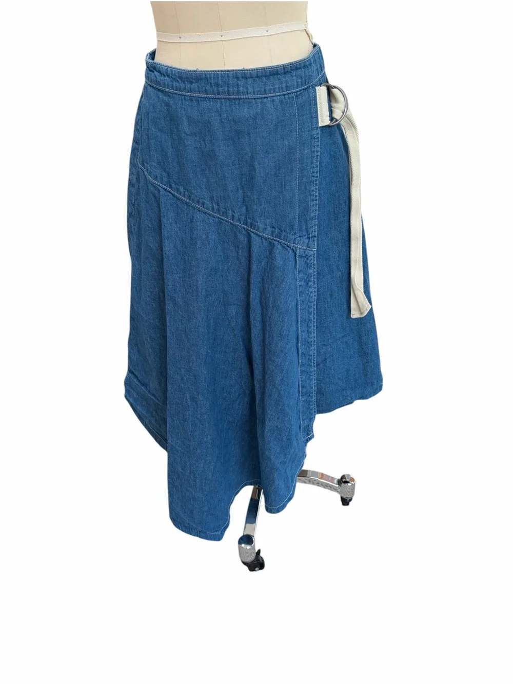 Pilcro Blue Denim Asymmetrical Wrap Skirt with Cream Side Tie size 6